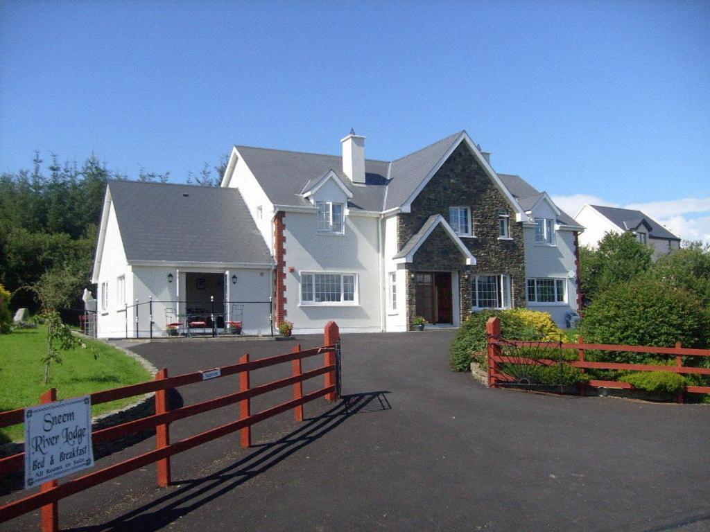 Sneem River Lodge Bed & Breakfast Zewnętrze zdjęcie